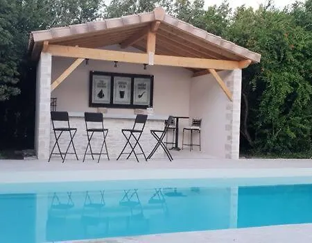 Mas Tareau Le Damier Beaucaire (Gard)