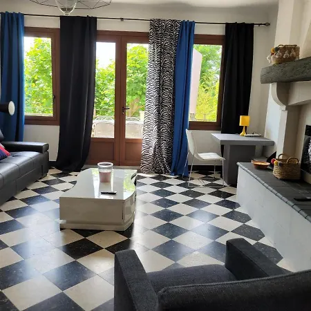 Holiday home Mas Tareau Le Damier *